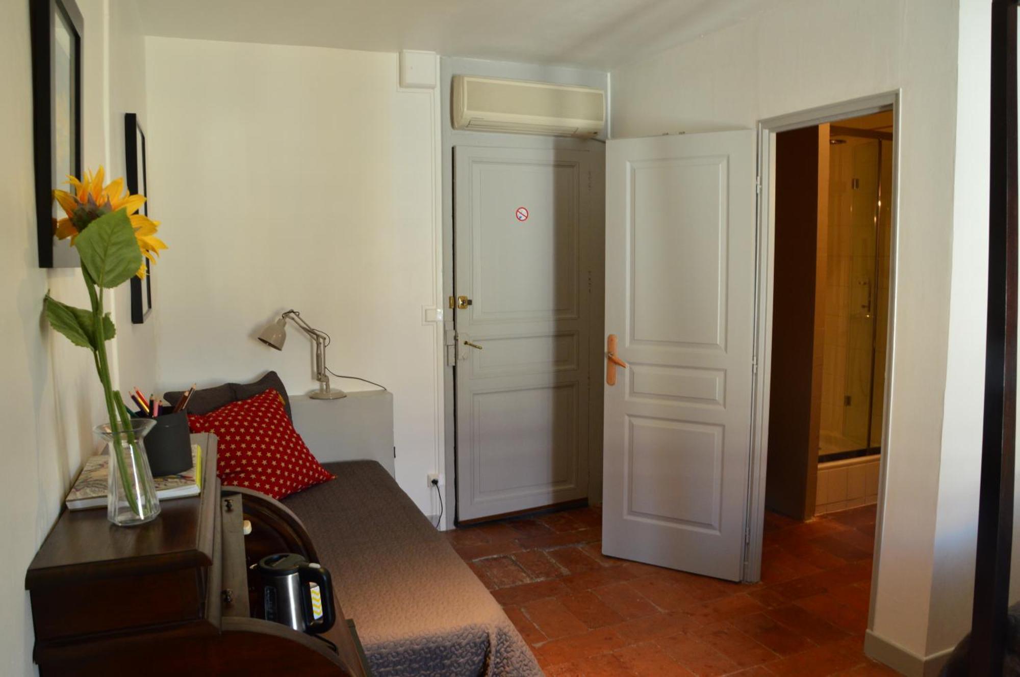 Le Voyageur - Chambres D'Hotes Olonzac Szoba fotó